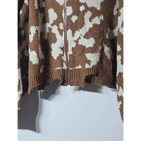 Cow Print Hooded Sweater Willow & Root Size M - Picture 3 of 5